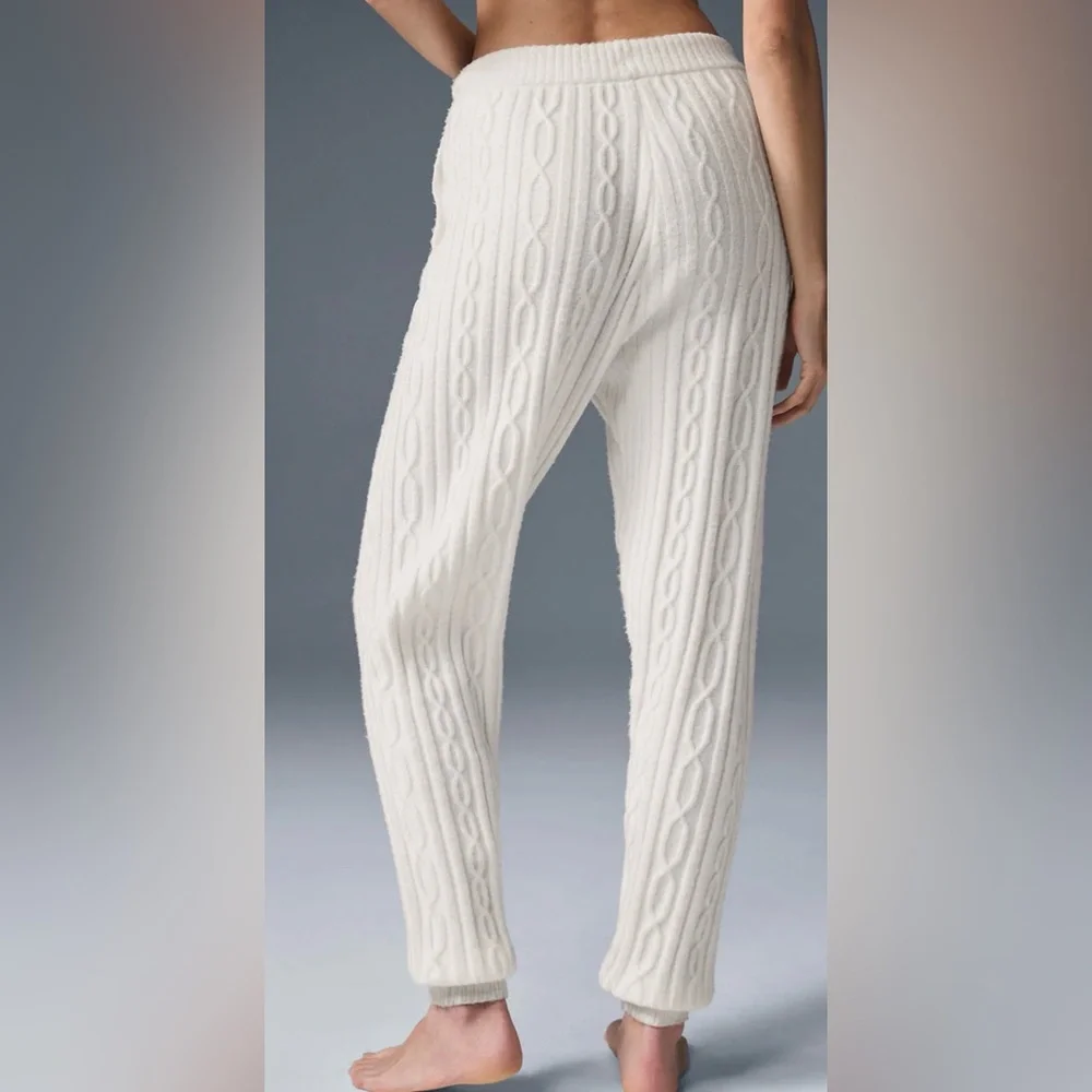 ALO Yoga White Cable Knit Pants - Picture 6 of 10